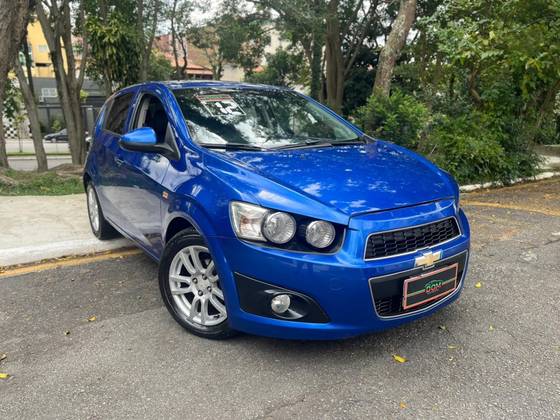 CHEVROLET SONIC 1.6 LTZ 16V FLEX 4P AUTOMÁTICO CHEVROLET SONIC 1.6 LTZ 16V FLEX 4P AUTOMÁTICO
